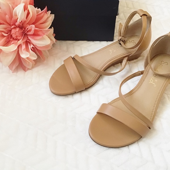 Splendid Stefano Wedge Sandal - Picture 2 of 5